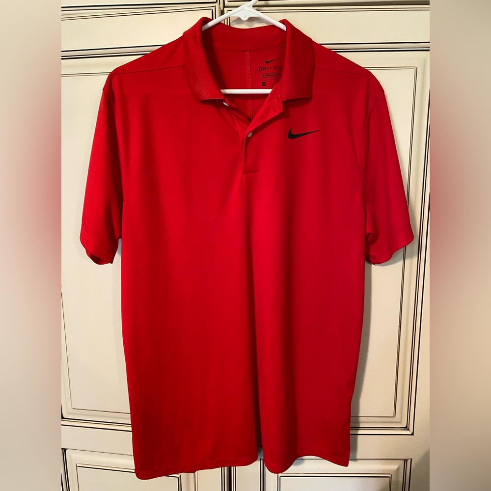 Nike Mens medium red golf polo